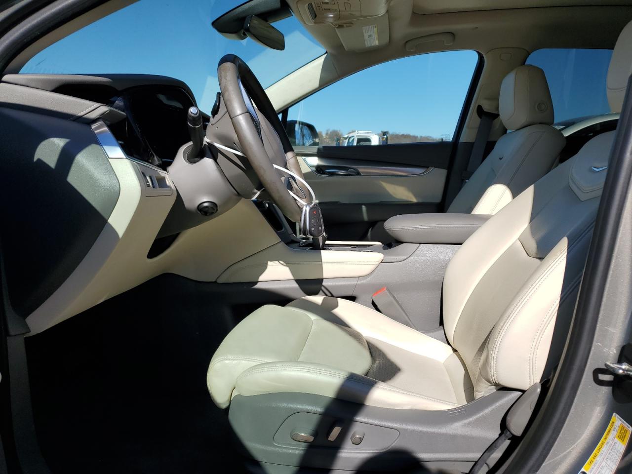 2017 CADILLAC XT5 PREMIU - 1GYKNERS9HZ273936