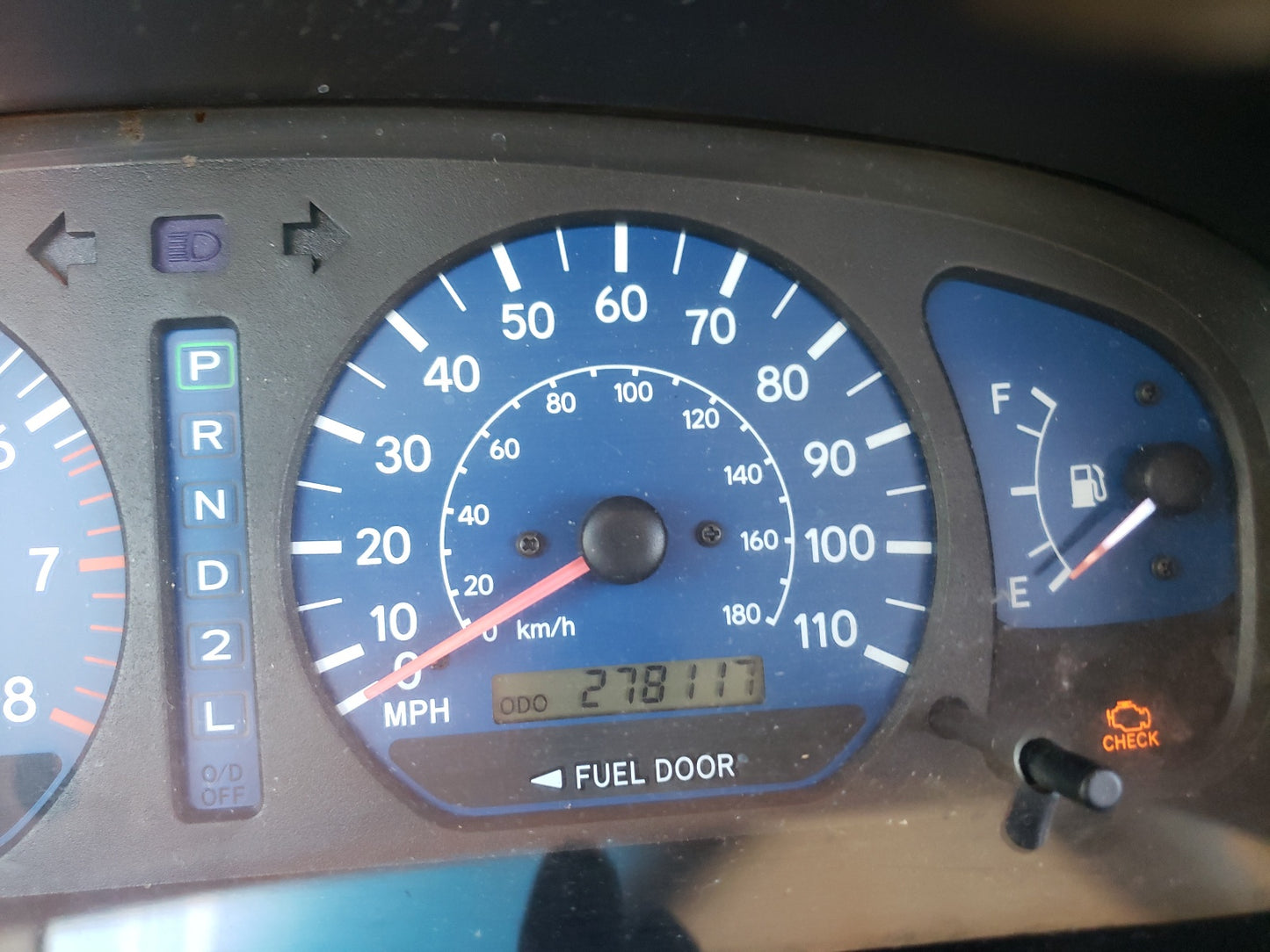 2001 TOYOTA SIENNA LE - 4T3ZF13C91U323302