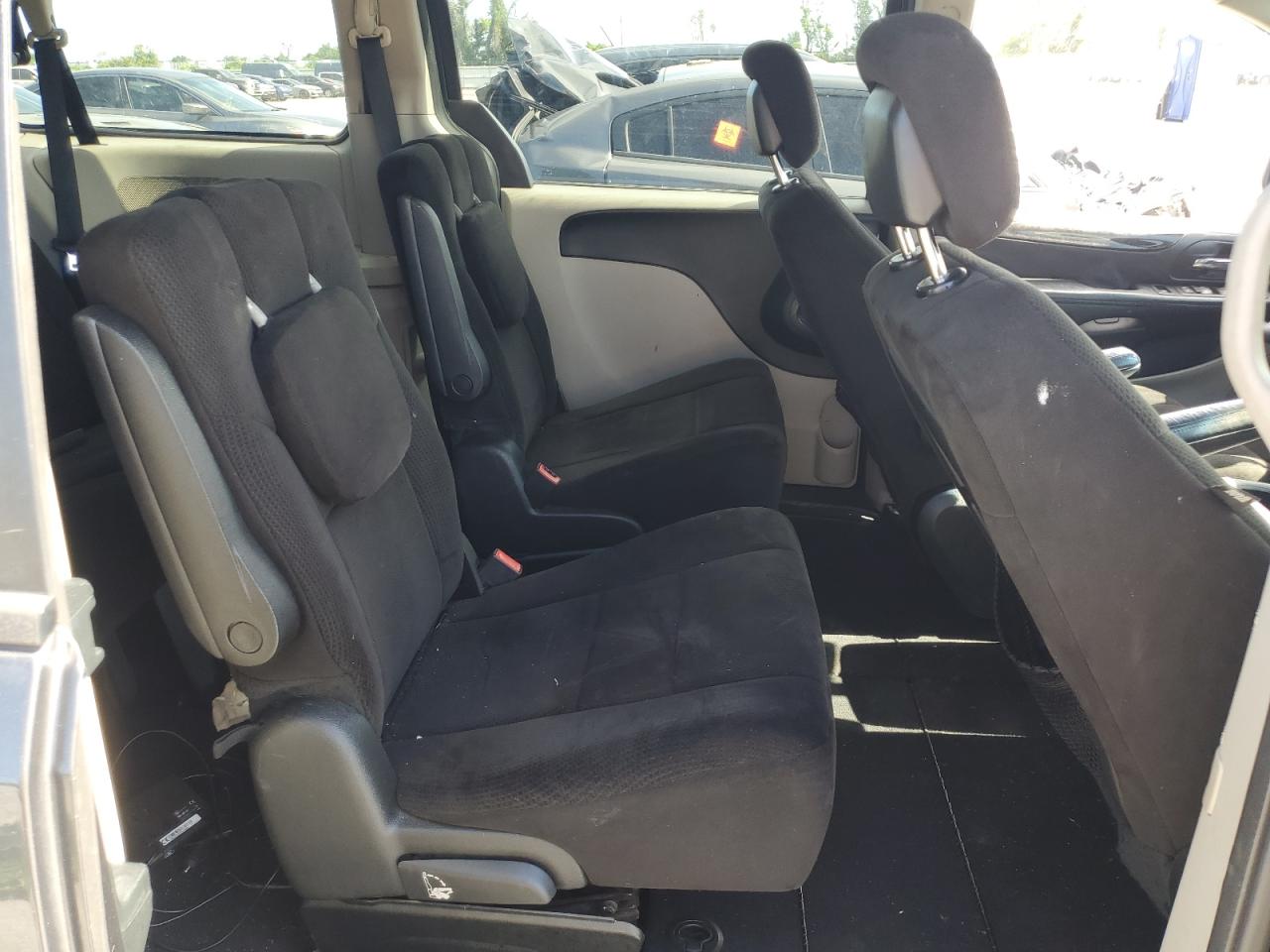 2012 DODGE GRAND CARA - 2C4RDGCG5CR274138