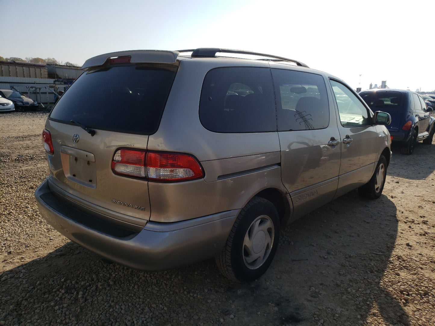 2002 TOYOTA SIENNA LE - 4T3ZF13C52U417033