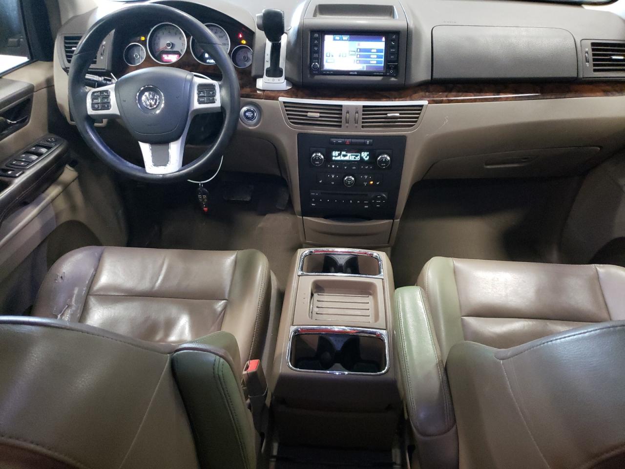 2012 VOLKSWAGEN ROUTAN SEL - 2C4RVADG9CR353885