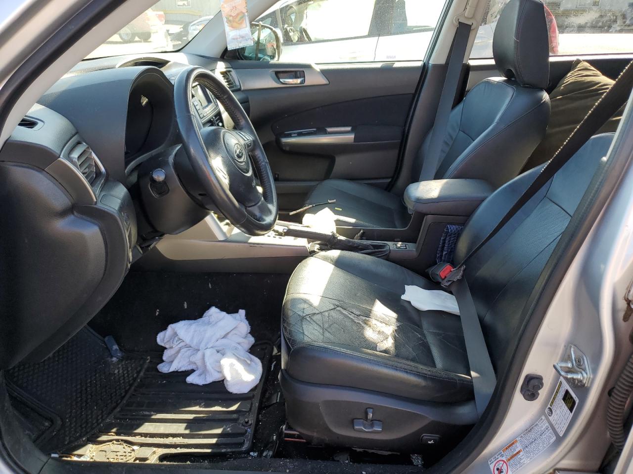 2011 SUBARU FORESTER L - JF2SHAEC4BH706582