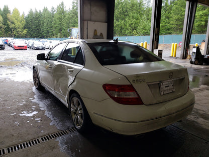 2008 MERCEDES-BENZ C 300 - WDDGF54X78F068585