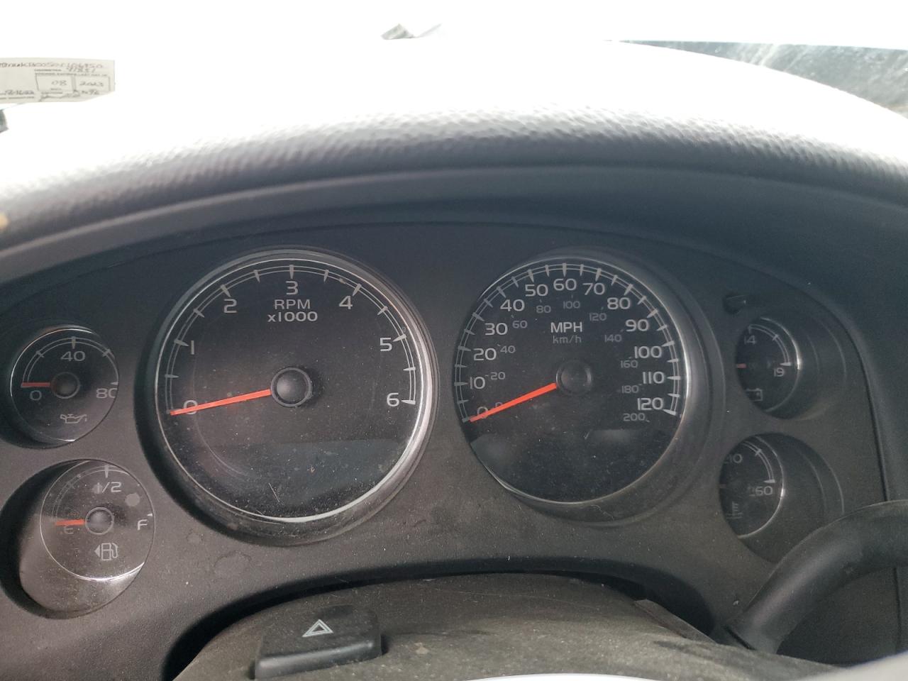 2010 CHEVROLET TAHOE K150 - 1GNUKBE05AR106450