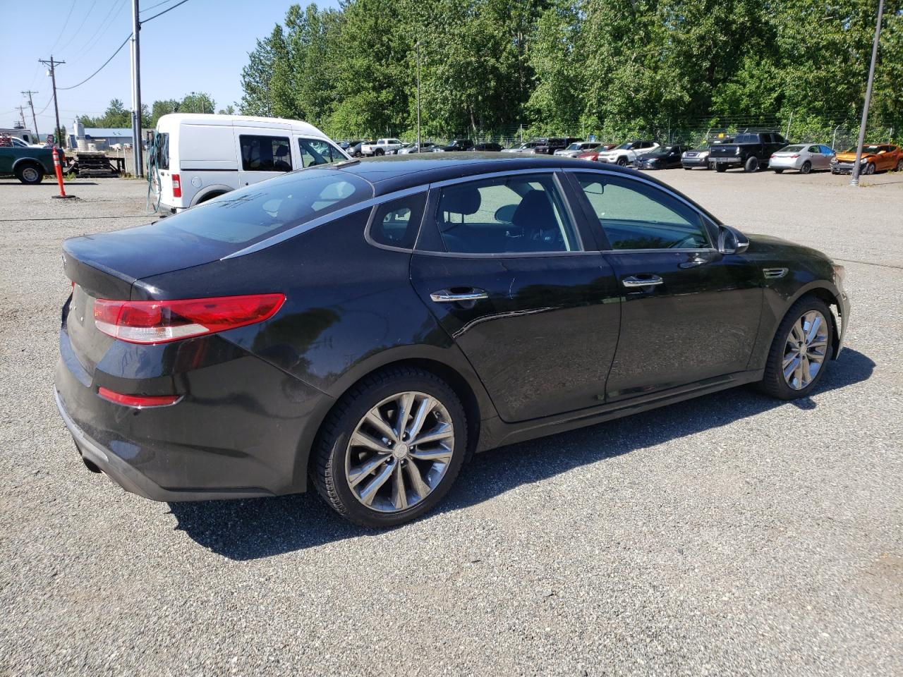 2016 KIA OPTIMA LX - 5XXGT4L37GG031581