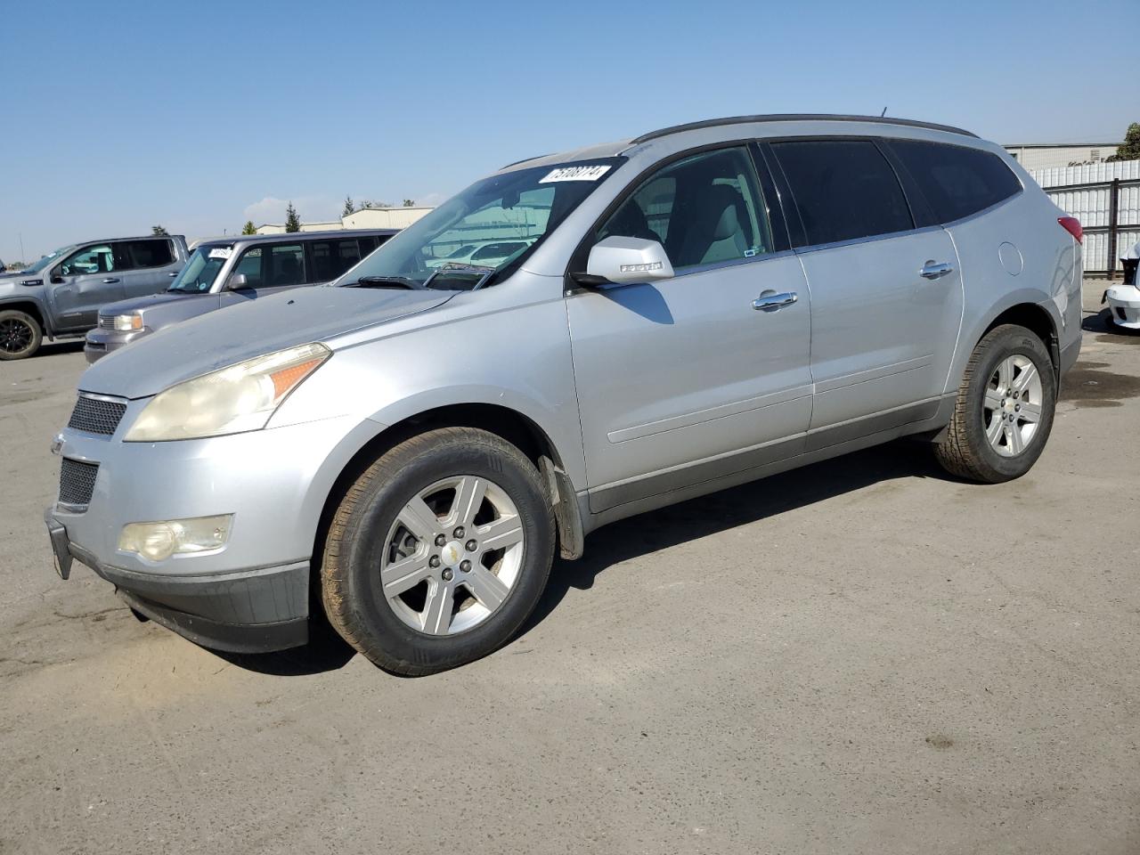 2011 CHEVROLET TRAVERSE L - 1GNKVGED8BJ300842