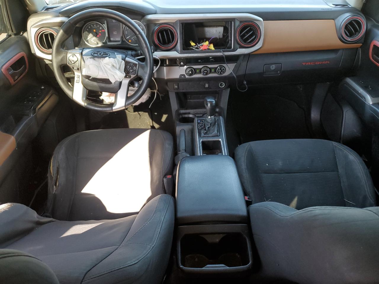 2016 TOYOTA TACOMA DOU - 5TFAZ5CN1GX005420