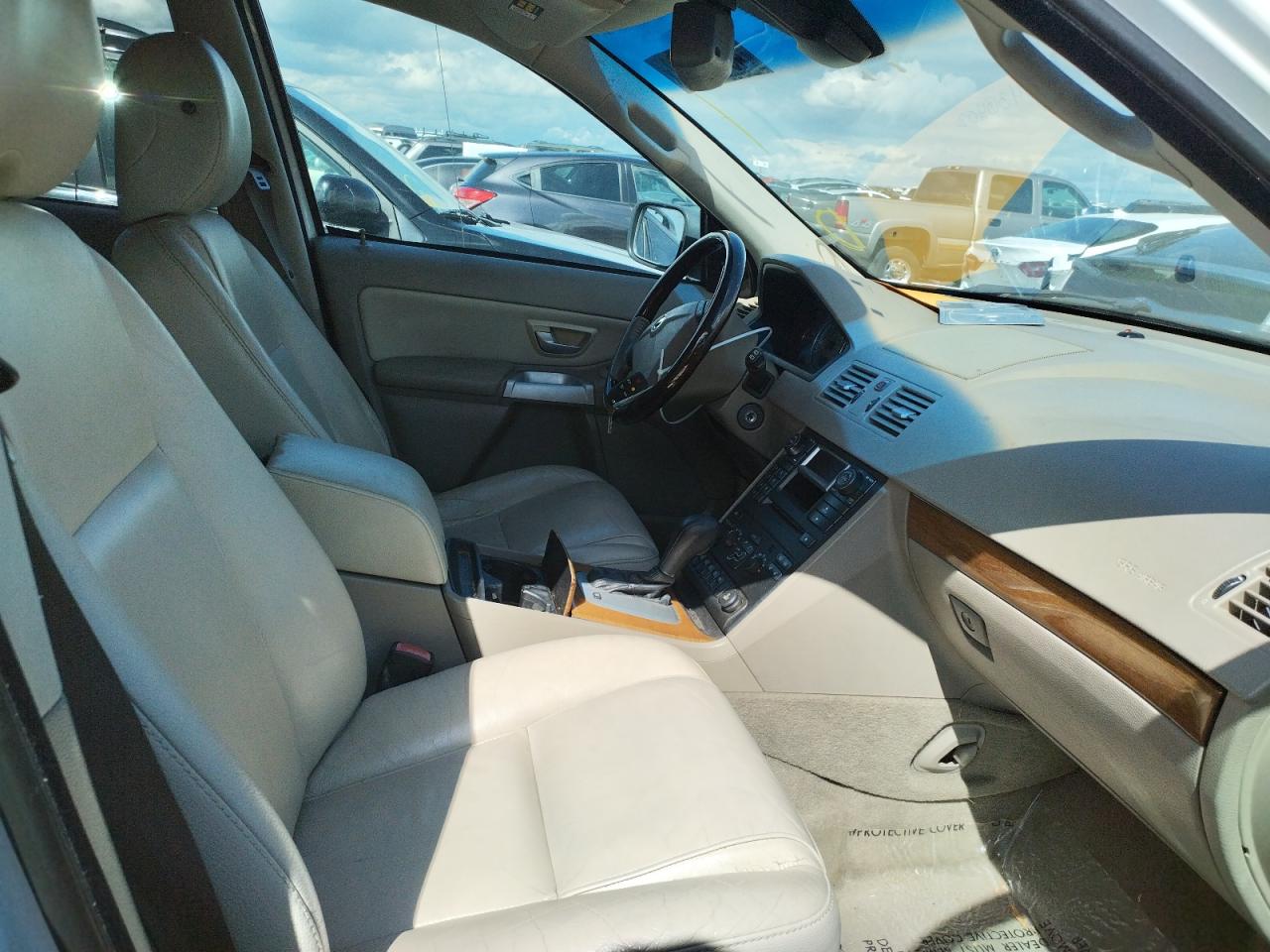 2005 VOLVO XC90 V8 - YV1CZ852651209699