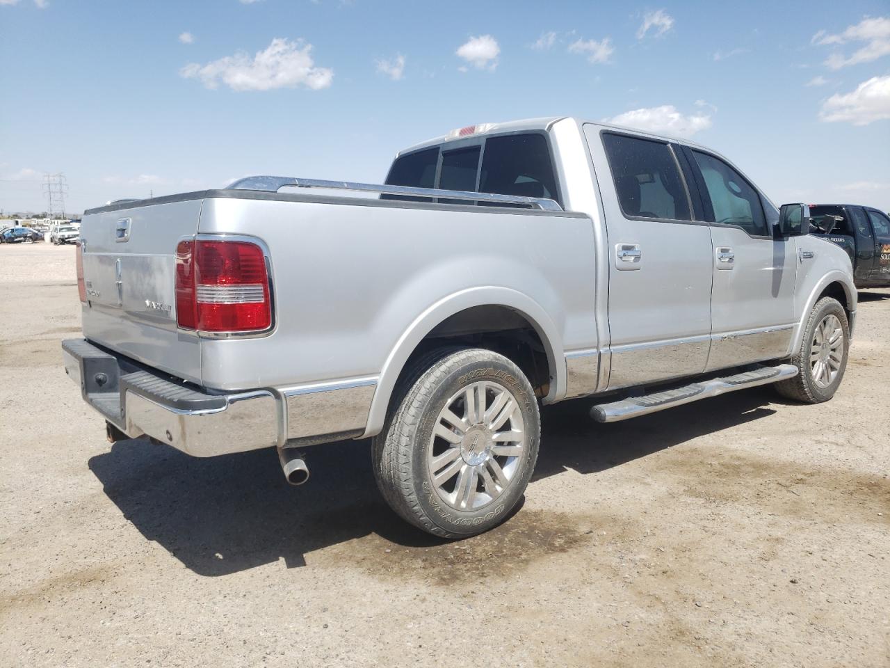 2007 LINCOLN MARK LT - 5LTPW16527FJ08257