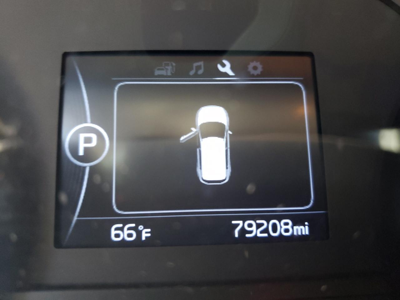 2018 KIA SPORTAGE L - KNDPM3AC8J7372739