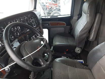 2010 PETERBILT 389 - 1XPXD49X7AD108828