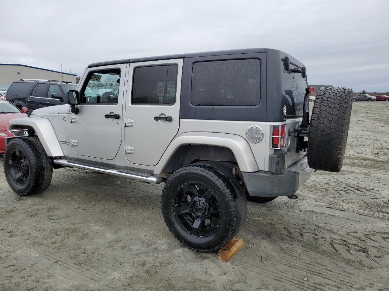 2012 JEEP WRANGLER U - 1C4BJWEG9CL260818