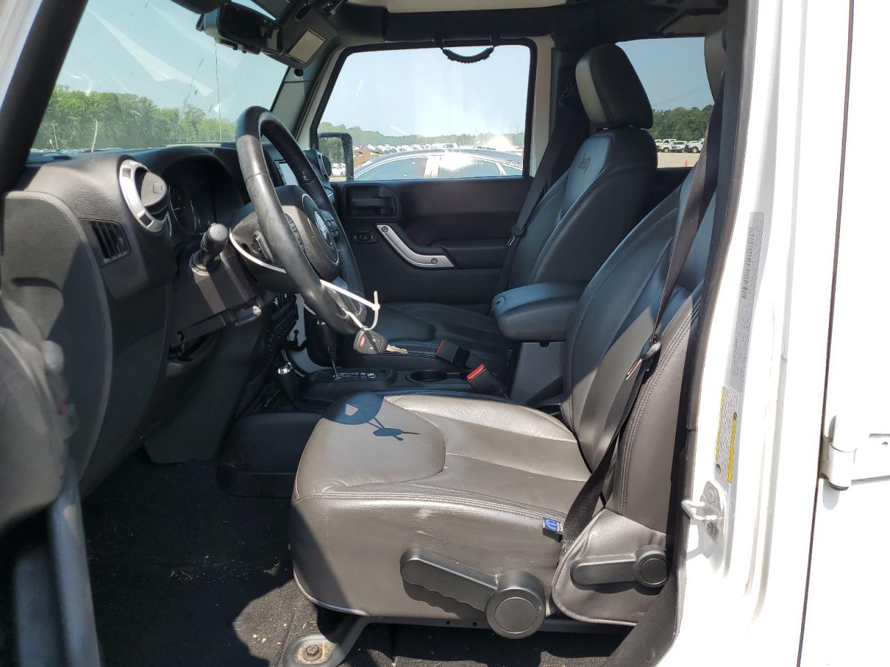 2015 JEEP WRANGLER U - 1C4BJWEG0FL550272