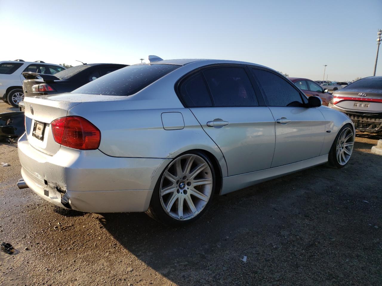 2007 BMW 328 - WBAVA33567FV65885
