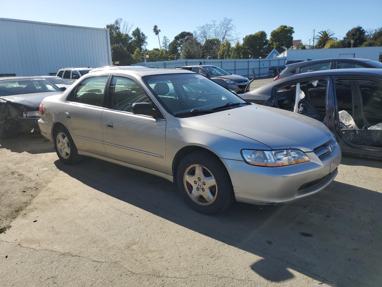 1998 HONDA ACCORD EX - 1HGCG1659WA035089