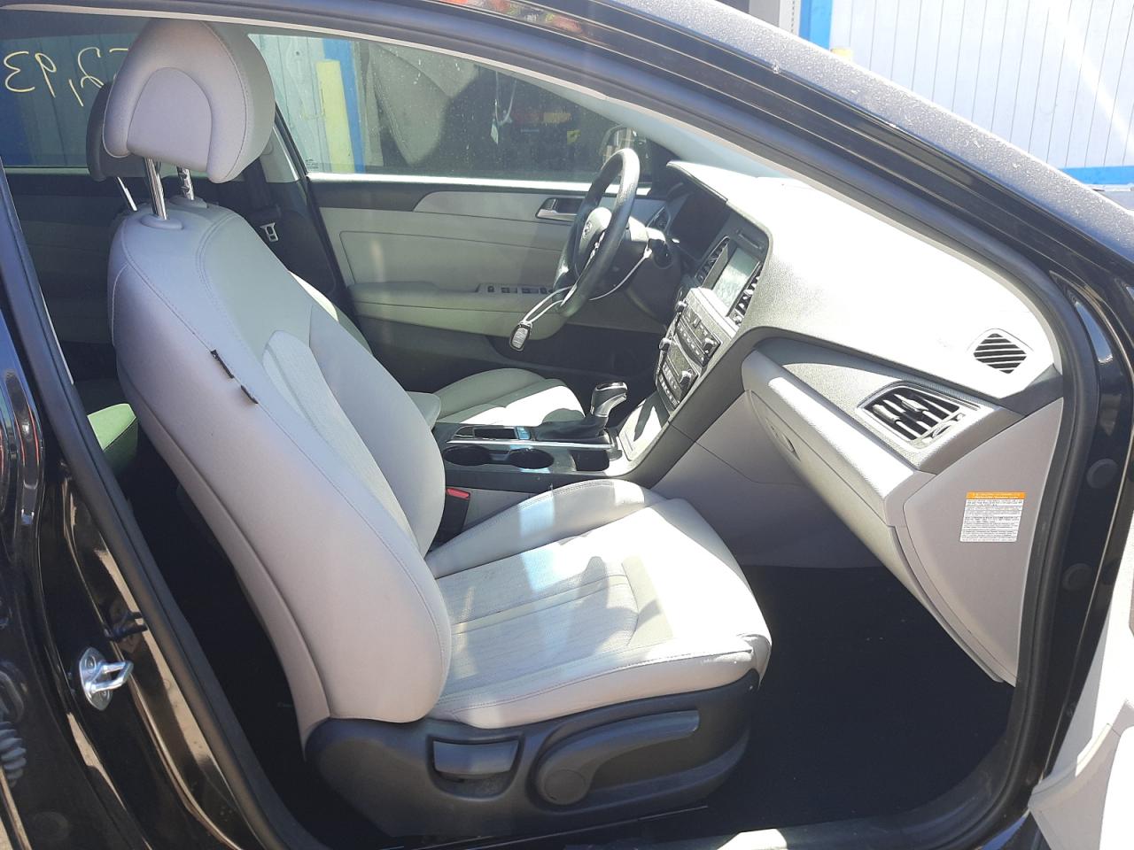 2017 HYUNDAI SONATA HYB - KMHE24L37HA062400