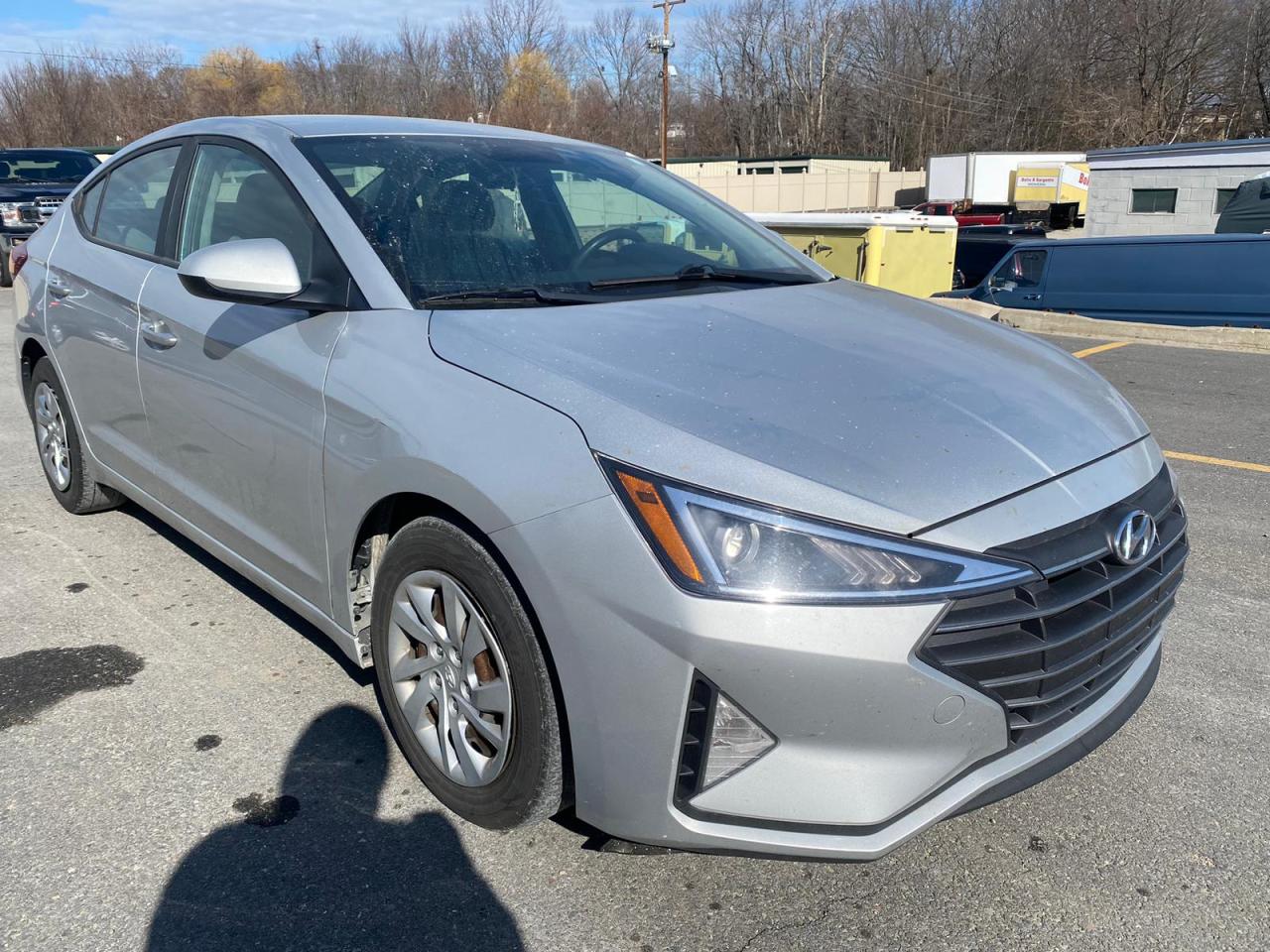 2019 HYUNDAI ELANTRA SE - KMHD74LF9KU758883