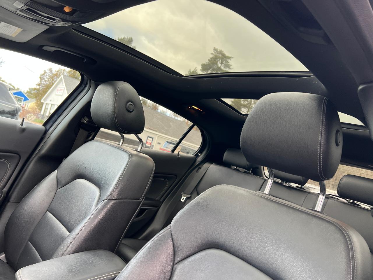 2017 MERCEDES-BENZ GLA 250 4M - WDCTG4GB1HJ309497