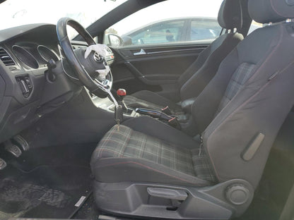 2015 VOLKSWAGEN GTI - 3VWYT7AU9FM040472