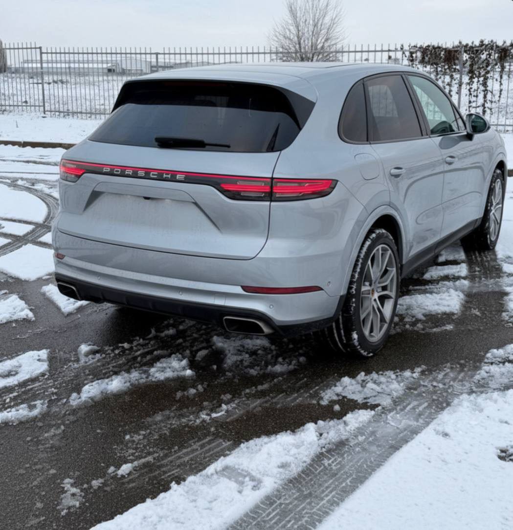 2020 Porsche Cayenne | AWD | Low Mileage | VIN: WP1AA2AY5LDA02940 — photo 6