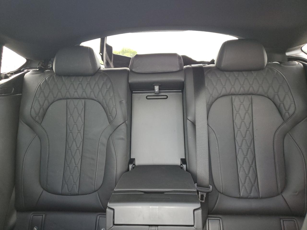 2021 BMW X6 M50I - 5UXCY8C02M9G37894 — photo 10