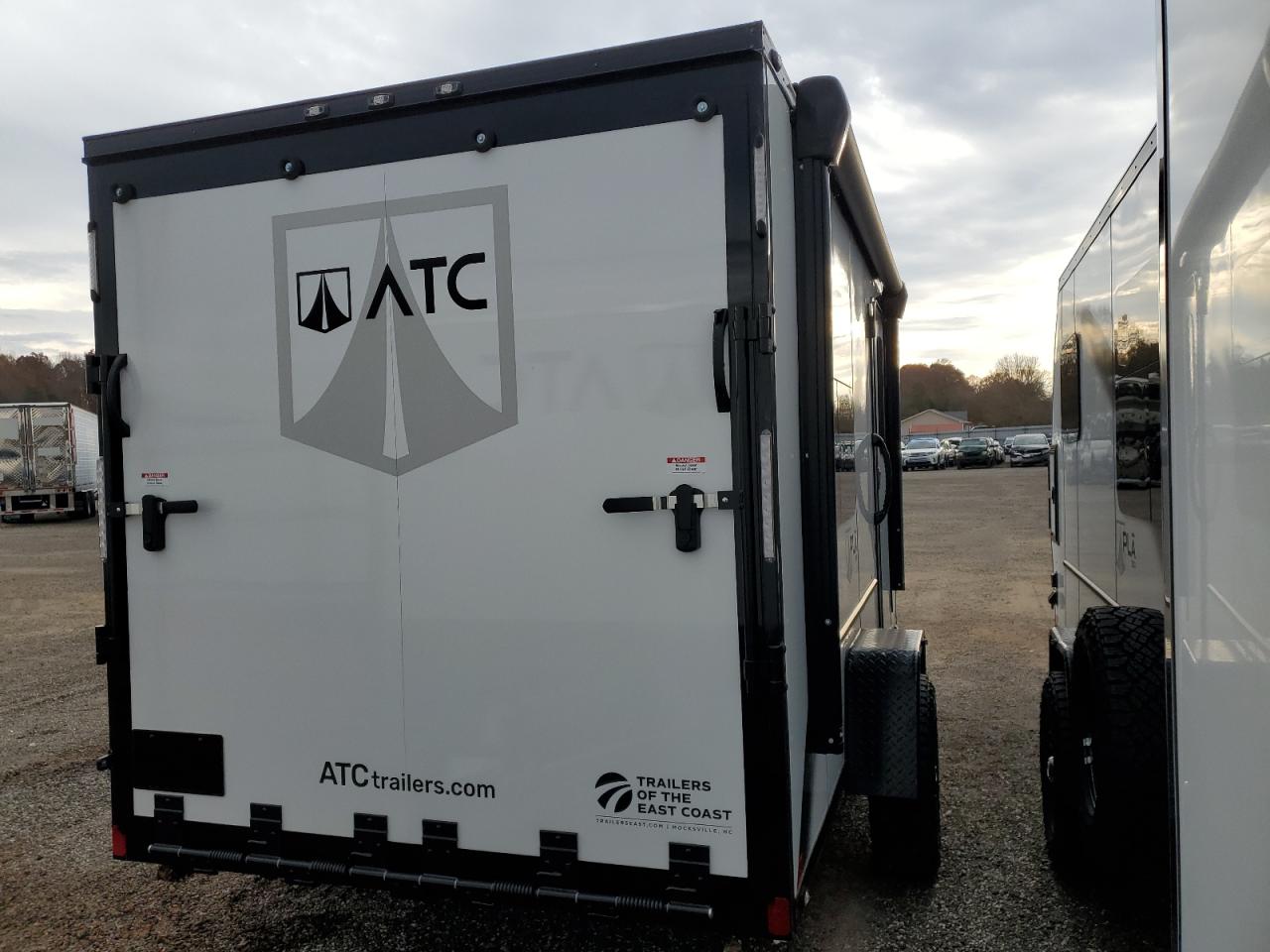 2023 ALUM TRAILER - 5JX1U1410PE231209 — photo 4