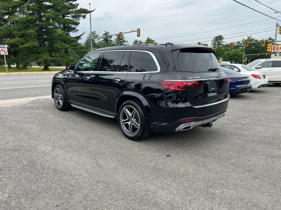 2024 Mercedes-Benz GLS 450 4MATIC | Black | 3.0L AWD | VIN: 4JGFF5KE7RB223406 — photo 5