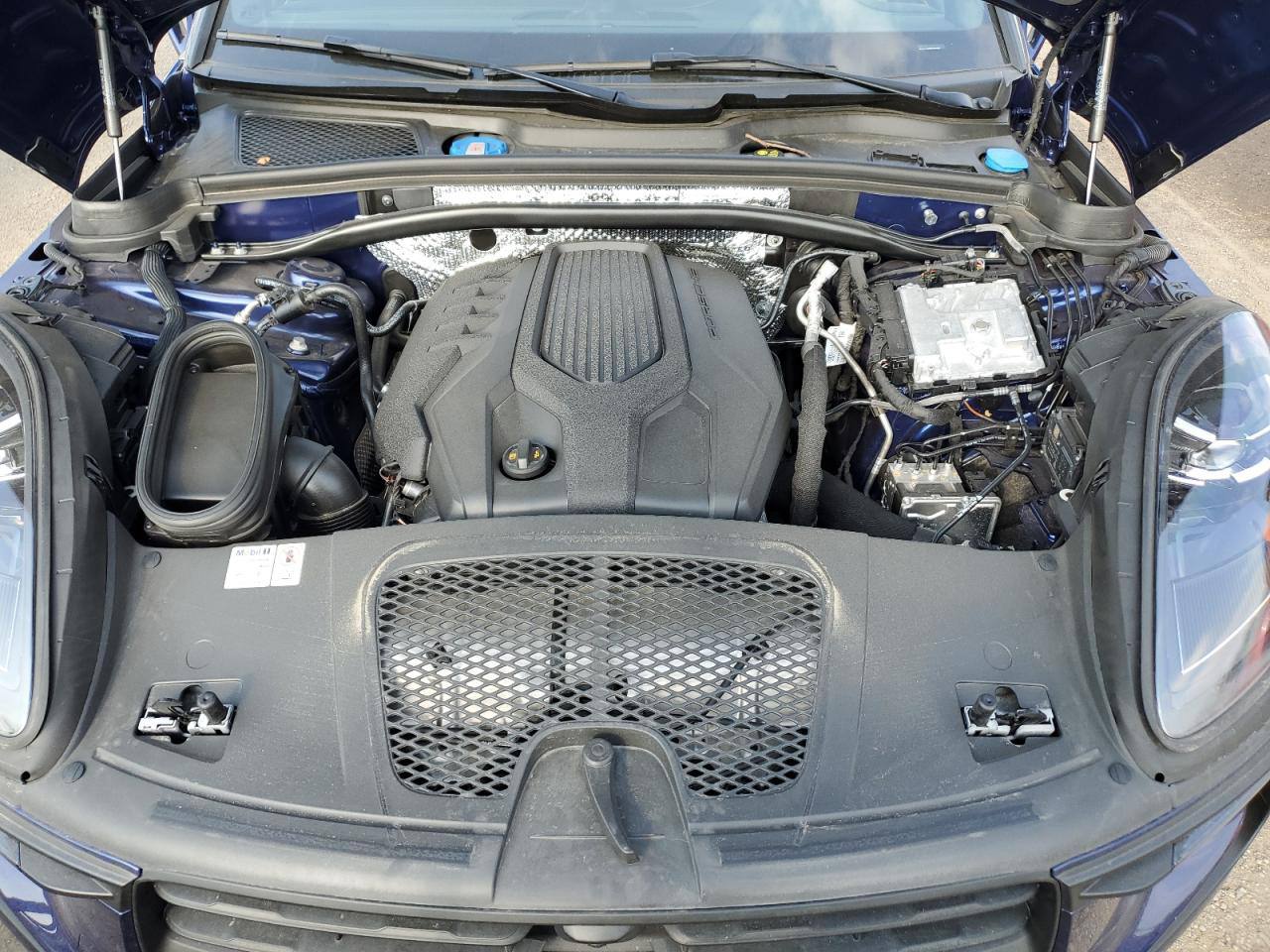 2024 Porsche Macan | Low Miles | Run & Drive | VIN: WP1AA2A59RLB12765 — photo 12