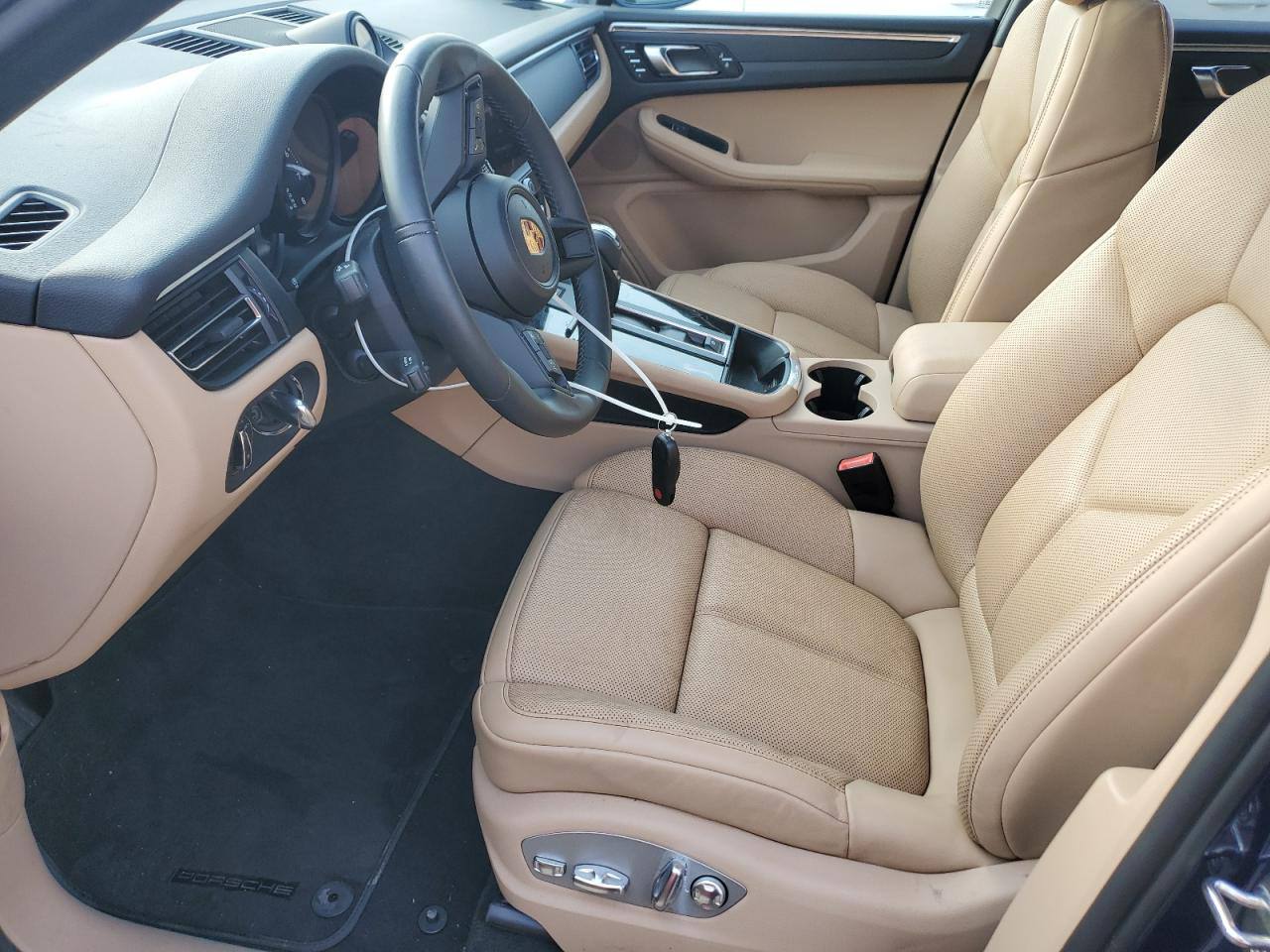 2024 Porsche Macan | Low Miles | Run & Drive | VIN: WP1AA2A59RLB12765 — photo 9